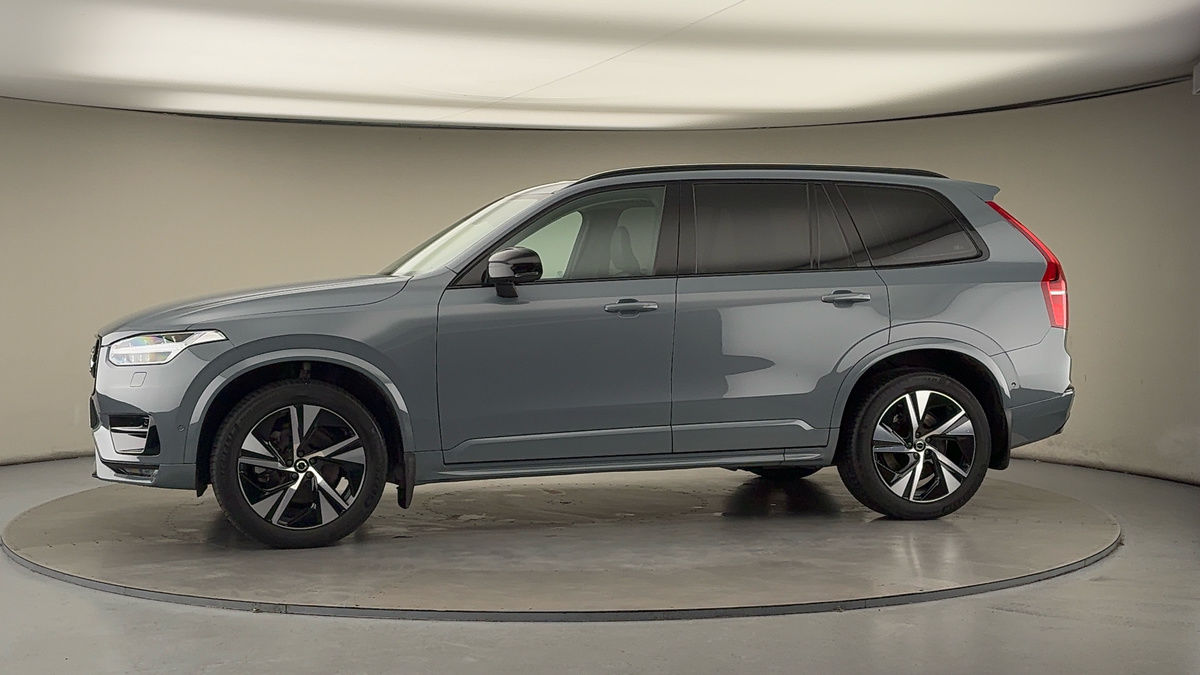 More views of Volvo XC90