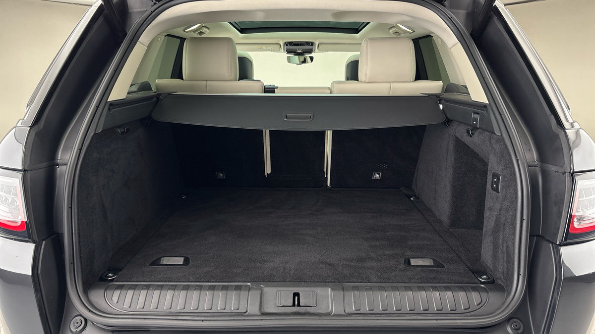 Land Rover Range Rover Sport Image 11