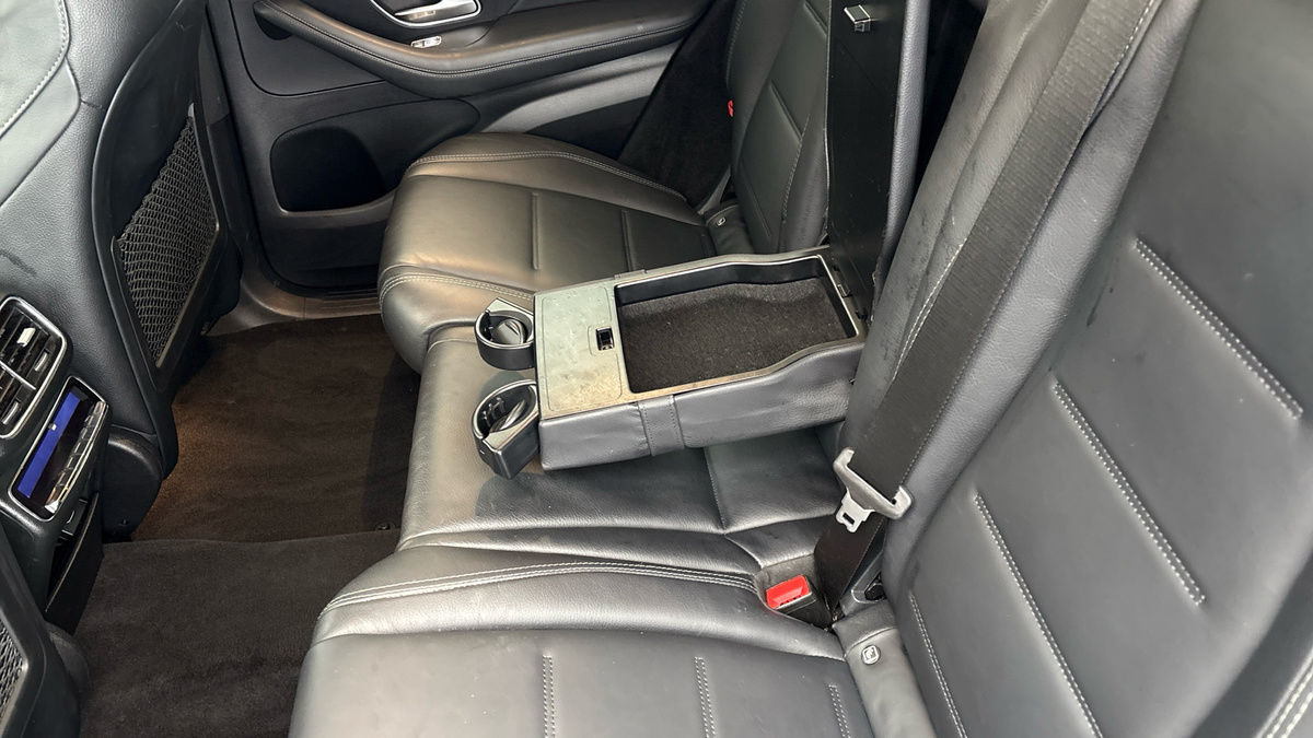 Mercedes-Benz GLE Image 9