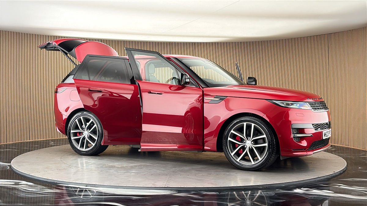 More views of Land Rover Range Rover Sport