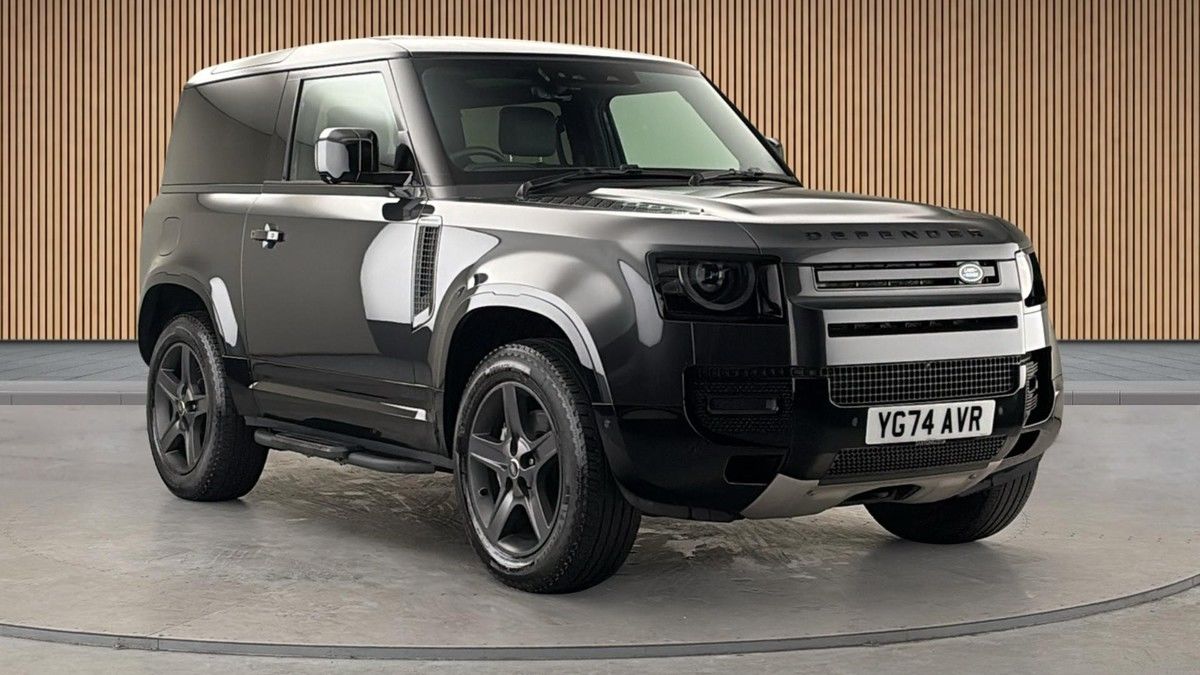 Land Rover Defender 90 Sticky Header Image