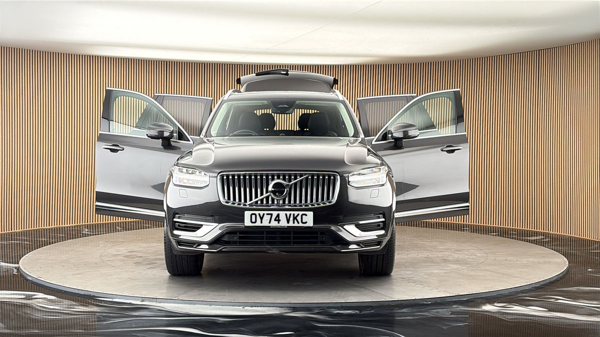 More views of Volvo XC90