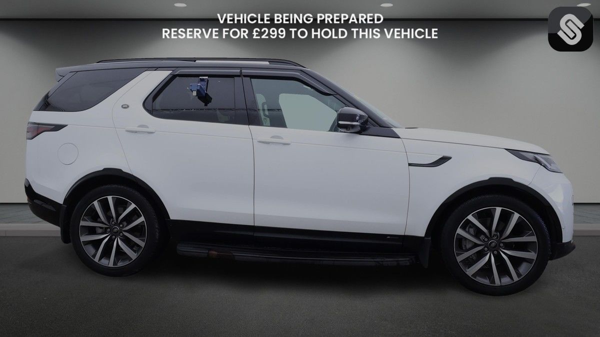 Land Rover Discovery Image 14