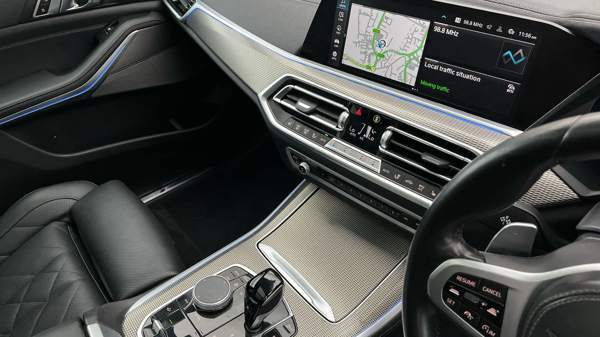 BMW X5 Image 18
