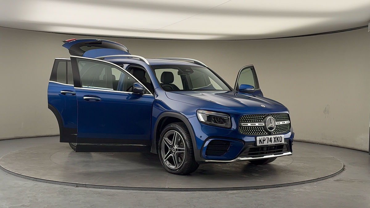 More views of Mercedes-Benz GLB