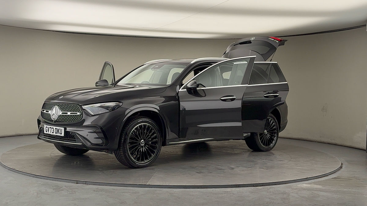 Mercedes-Benz GLC Image 22