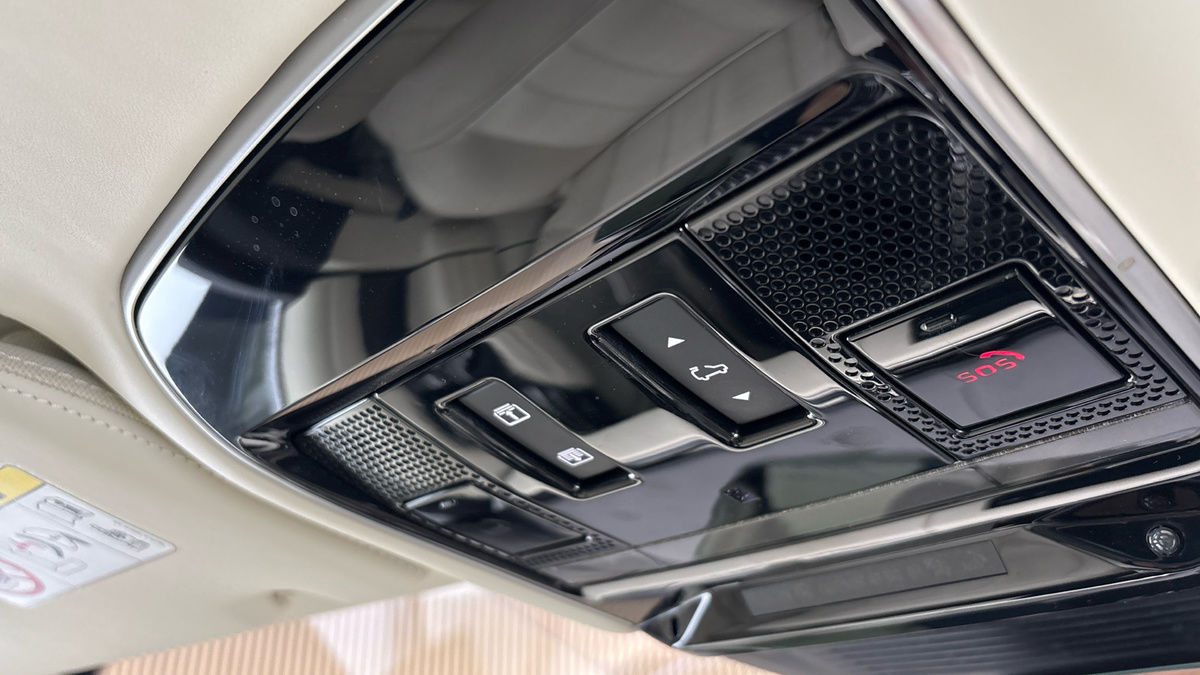 Land Rover Range Rover Image 38