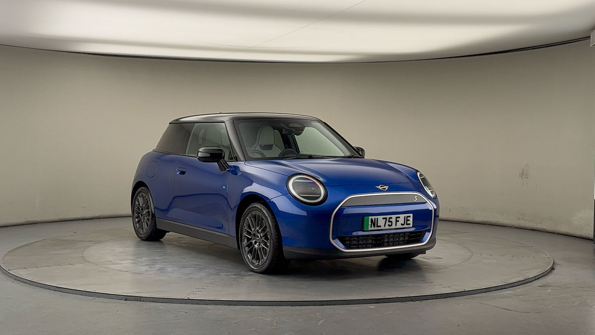 MINI Electric Cooper Sticky Header Image