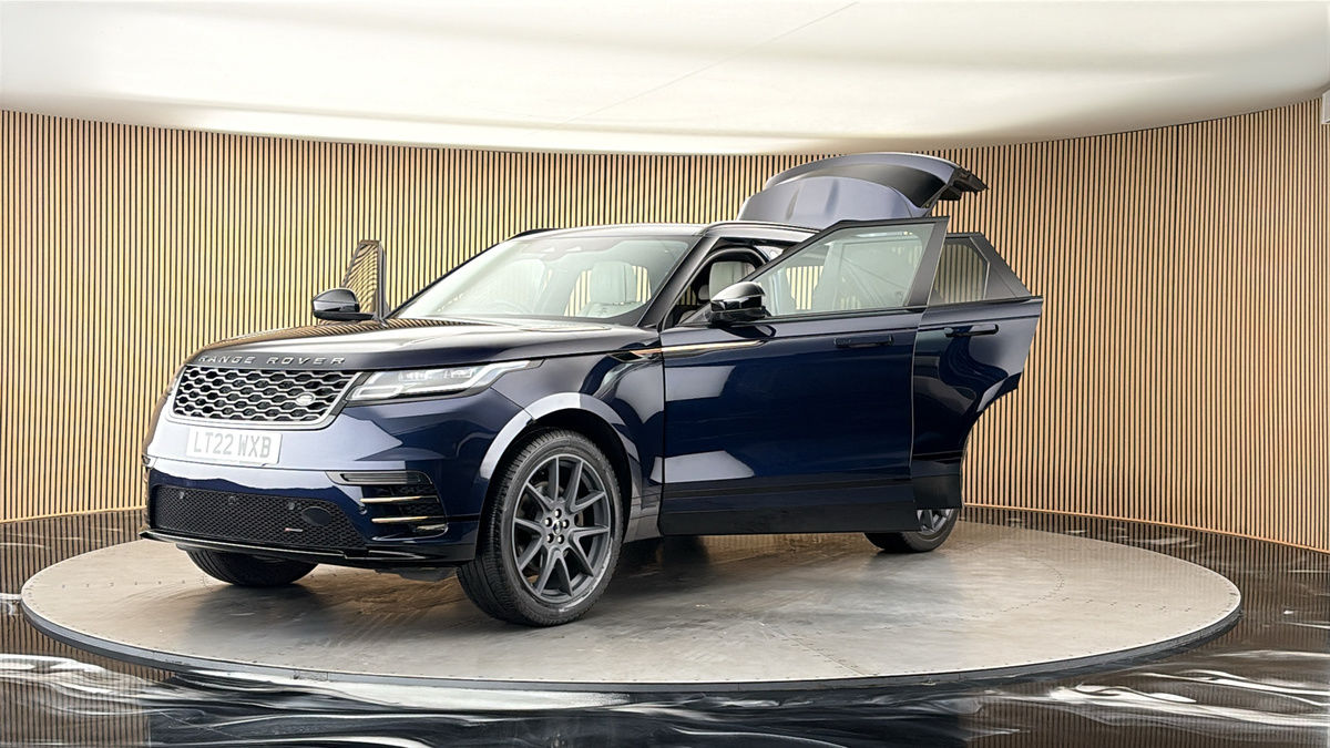 More views of Land Rover Range Rover Velar