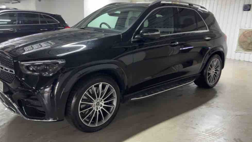 More views of Mercedes-Benz GLE