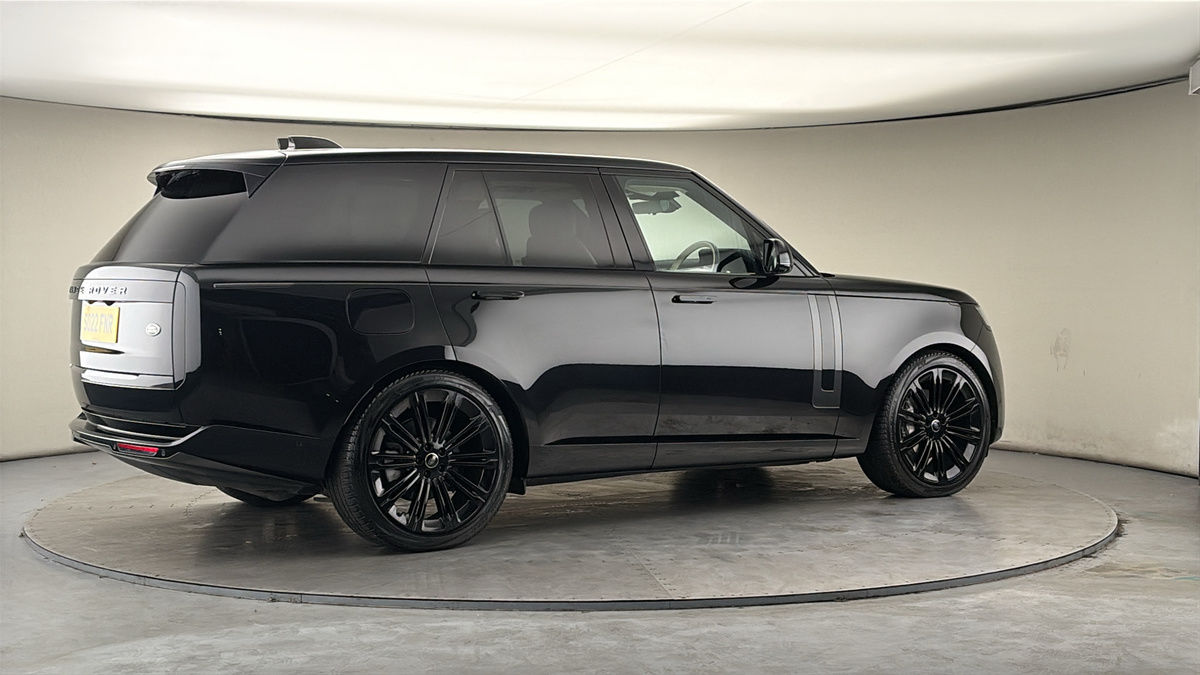 More views of Land Rover Range Rover