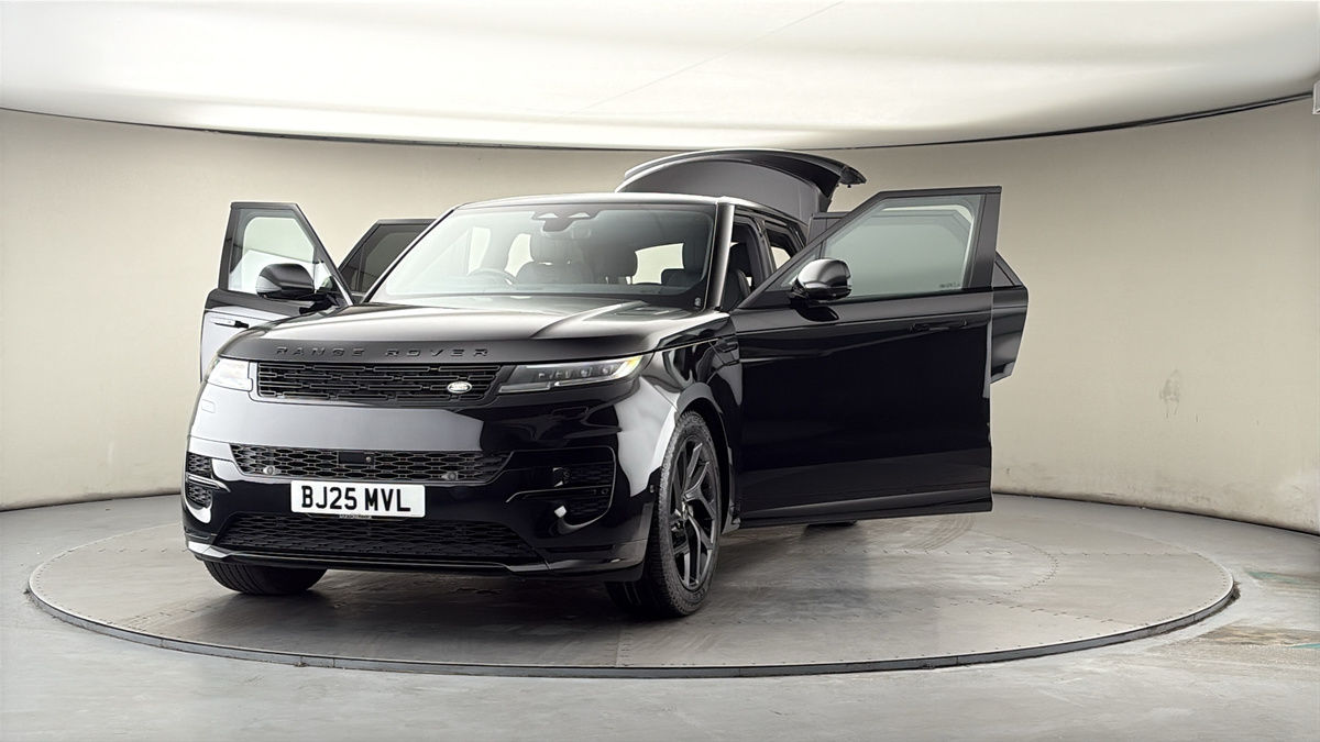 More views of Land Rover Range Rover Sport