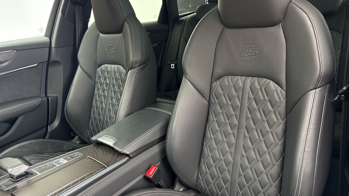 Audi A6 Avant Image 7