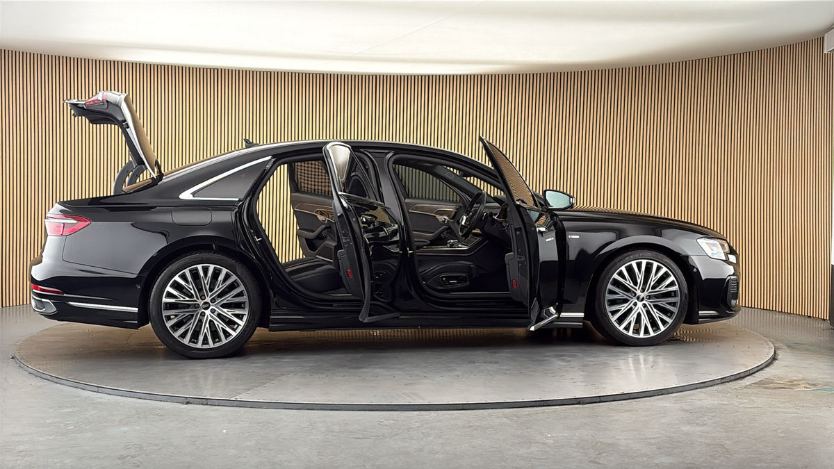 More views of Audi A8