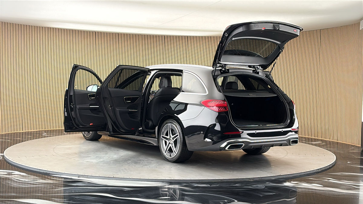 Mercedes-Benz C Class Image 23