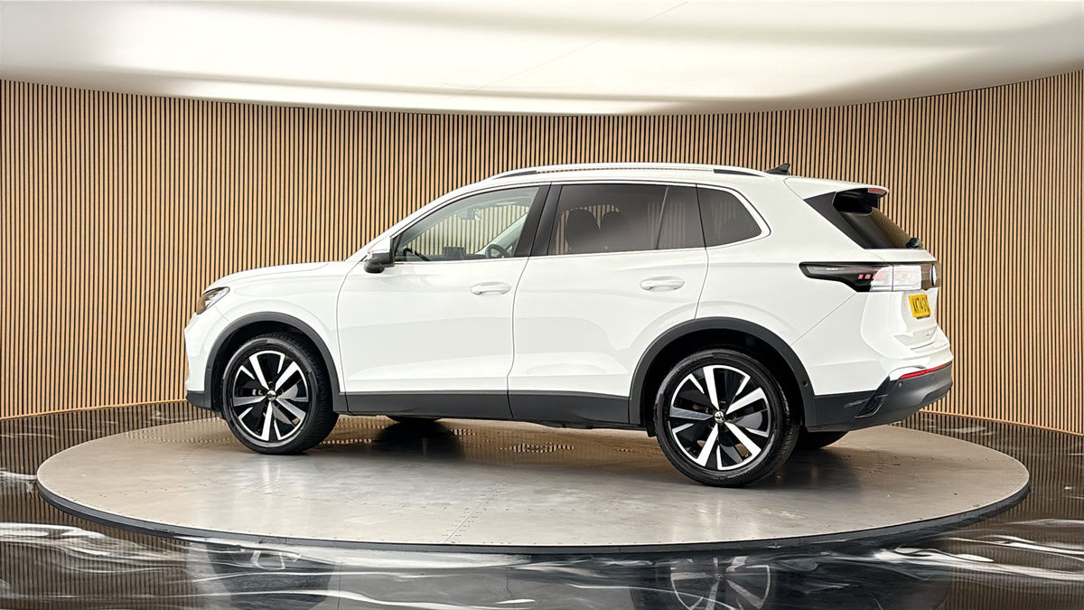 More views of Volkswagen Tiguan
