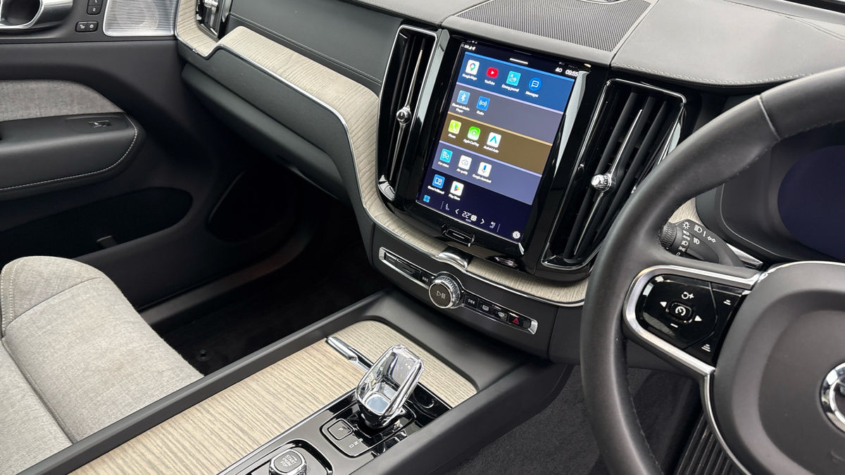 Volvo XC60 Image 18