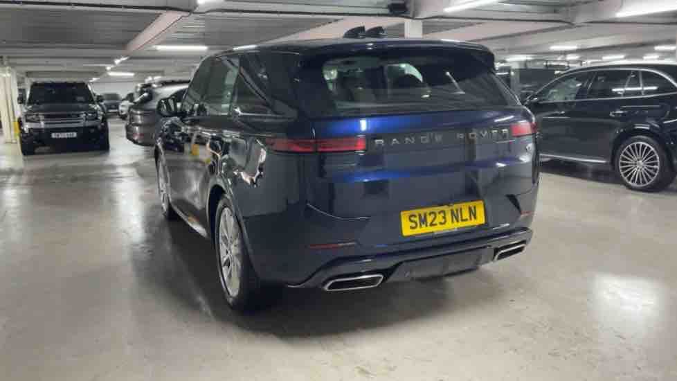 More views of Land Rover Range Rover Sport