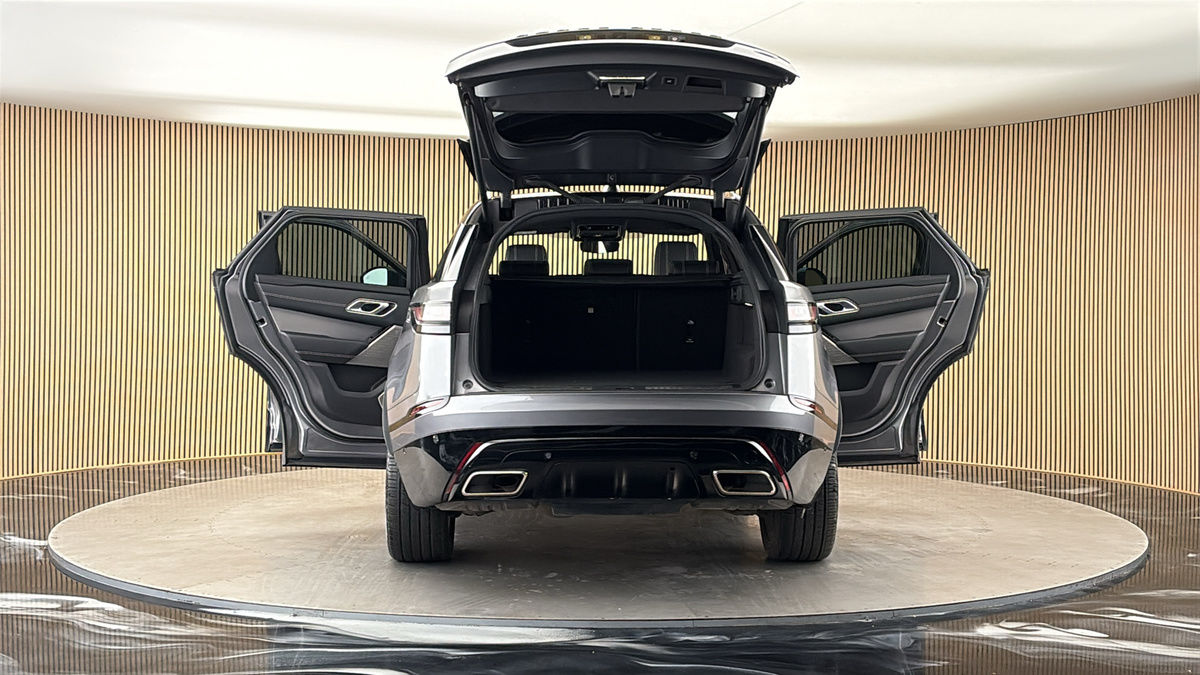 More views of Land Rover Range Rover Velar