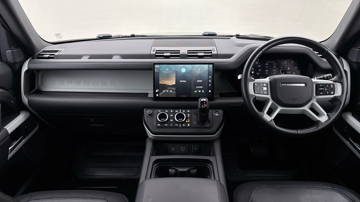 Land Rover Defender 90 Urban Image 12