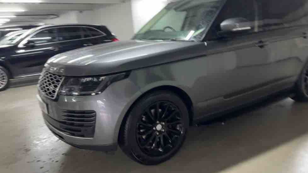 More views of Land Rover Range Rover