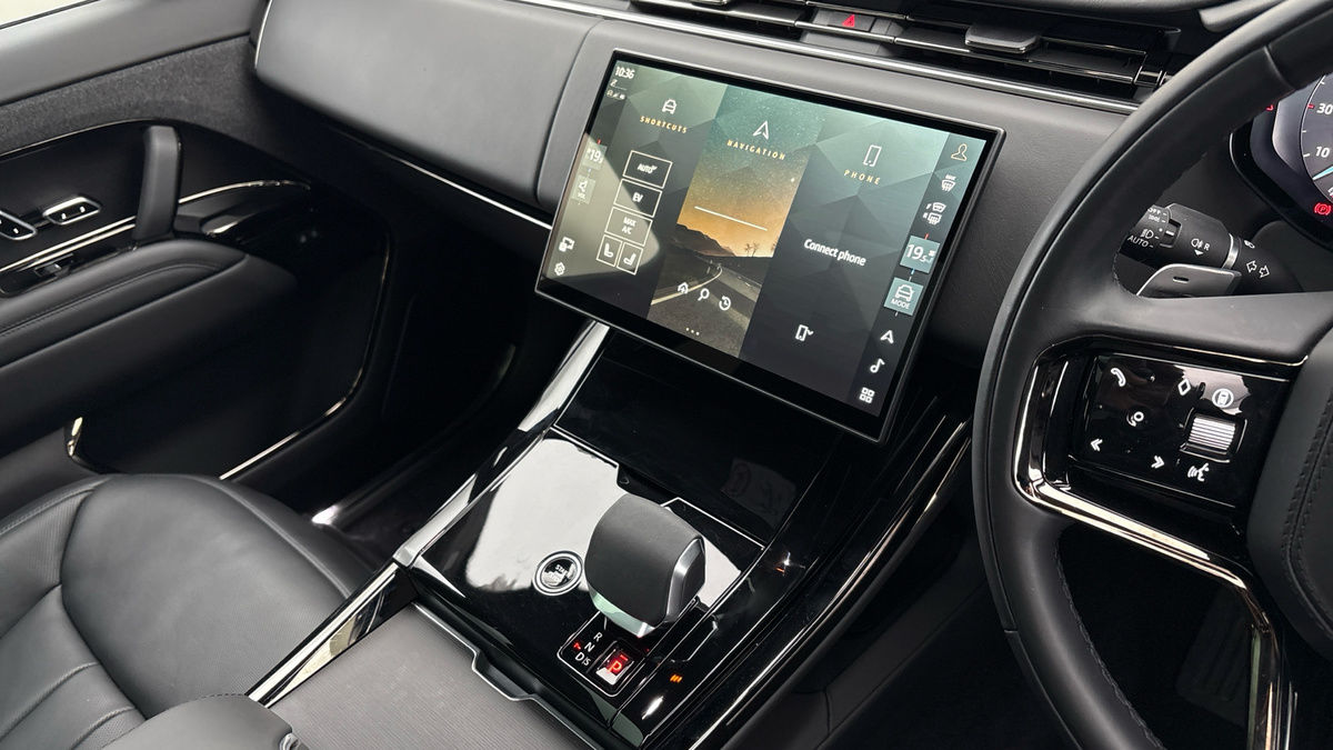 Land Rover Range Rover Sport Image 18