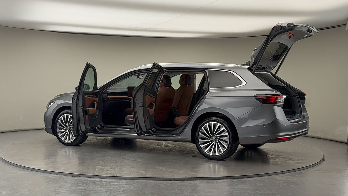 More views of Skoda Superb