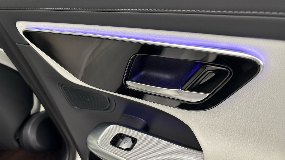 Mercedes-Benz GLC Image 28
