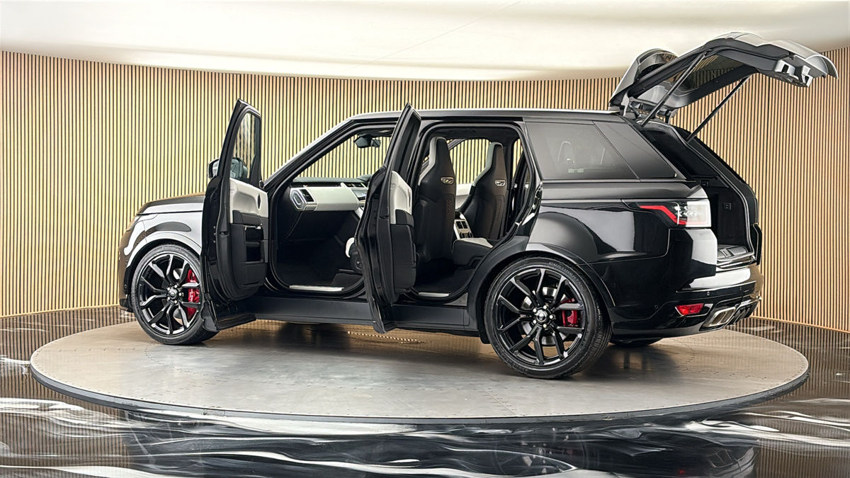 More views of Land Rover Range Rover Sport
