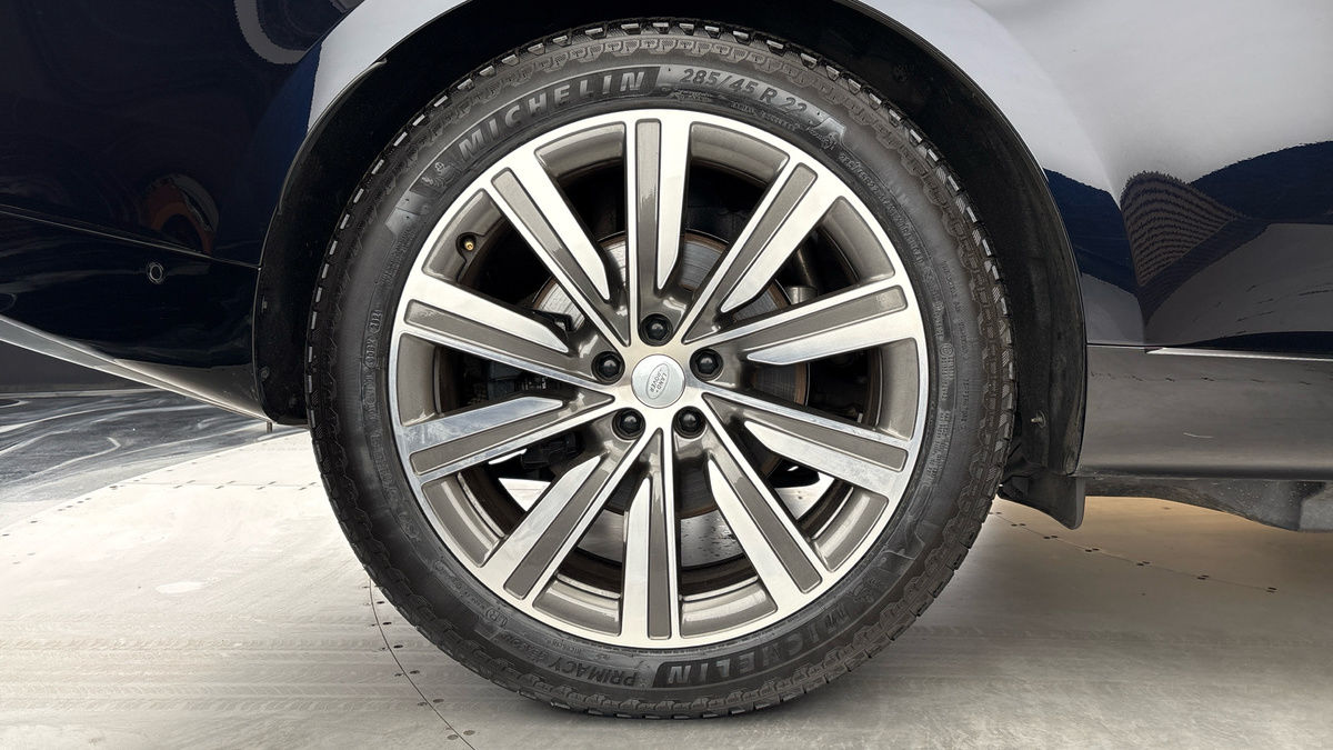 Land Rover Range Rover Image 10