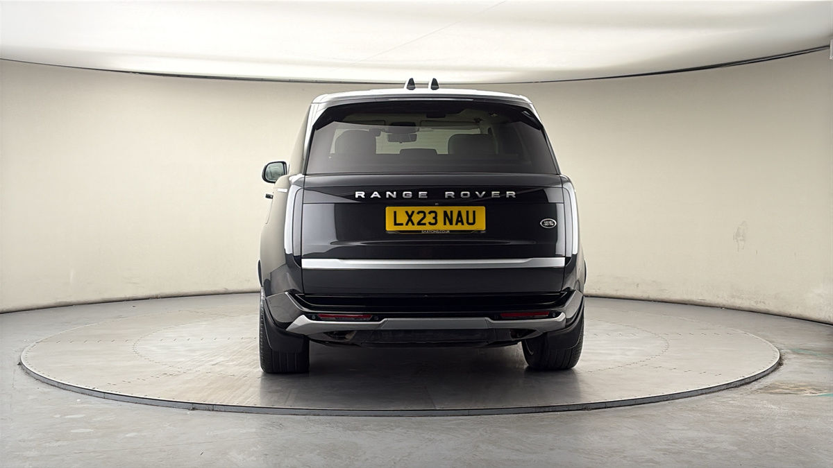 More views of Land Rover Range Rover