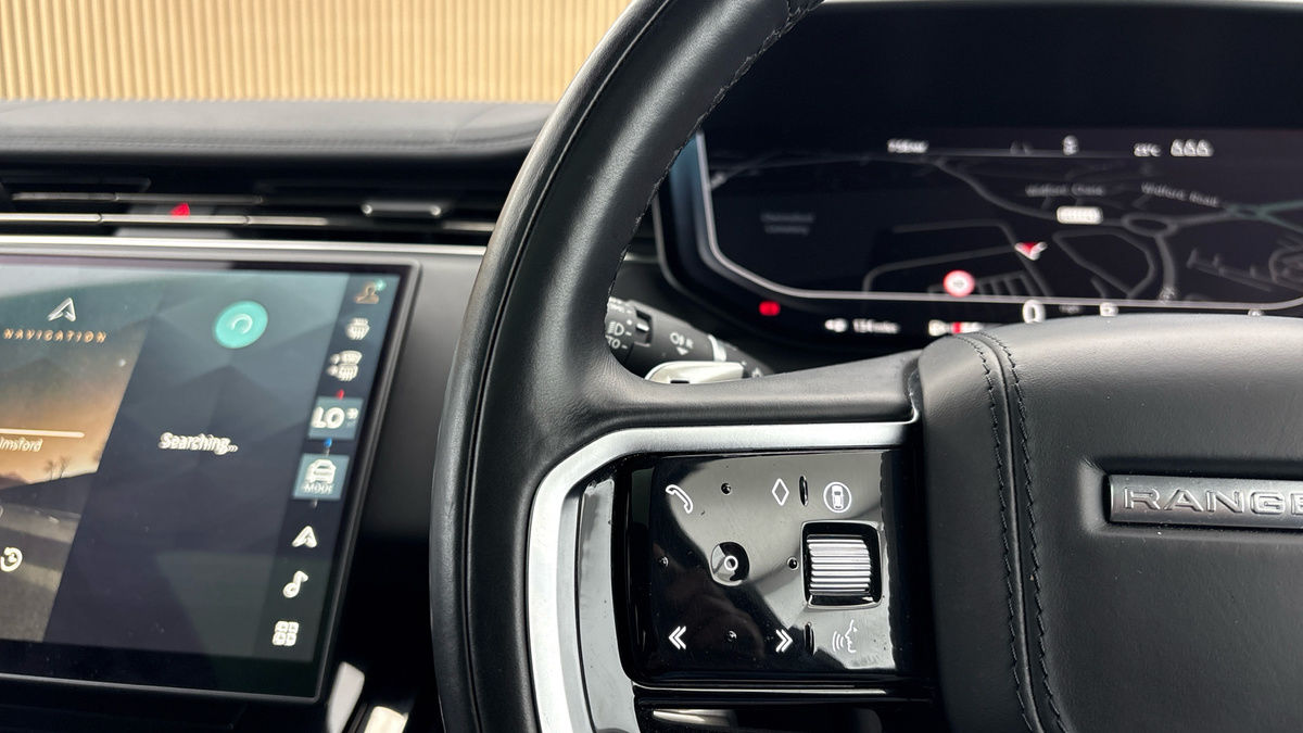 Land Rover Range Rover Sport Image 13