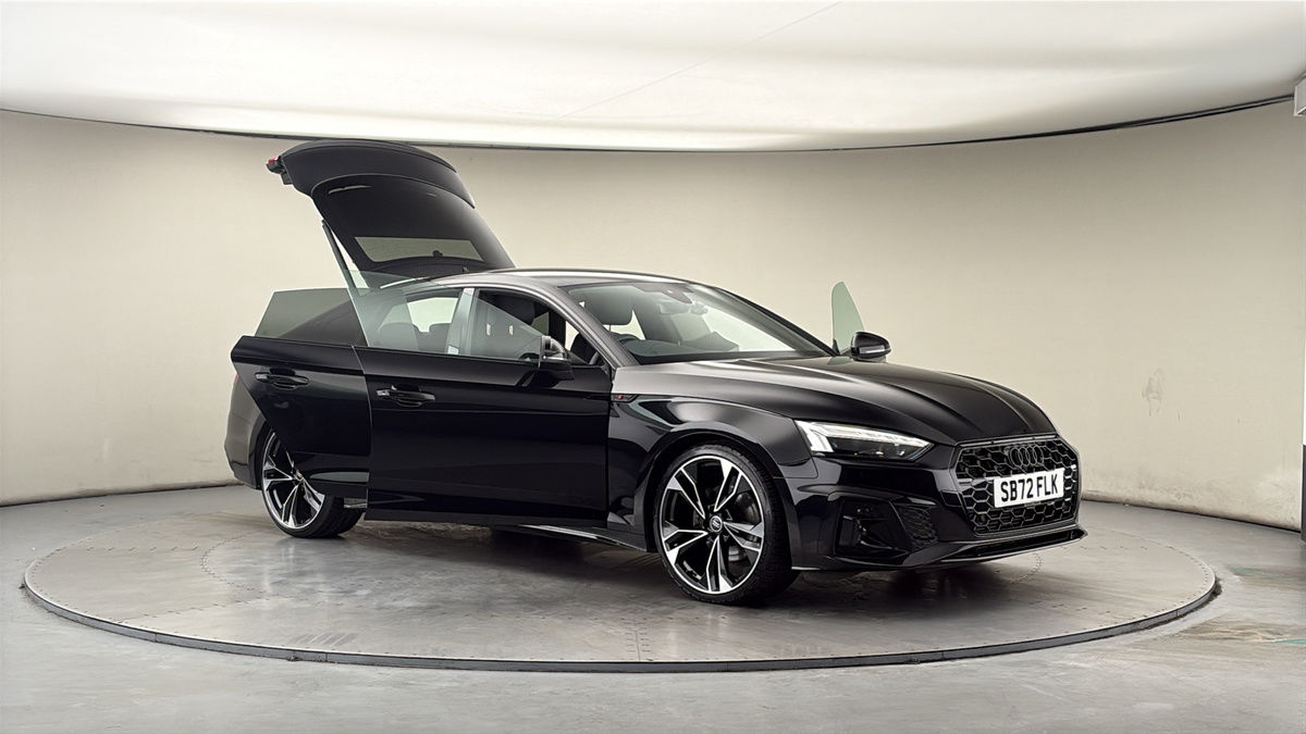 More views of Audi A5