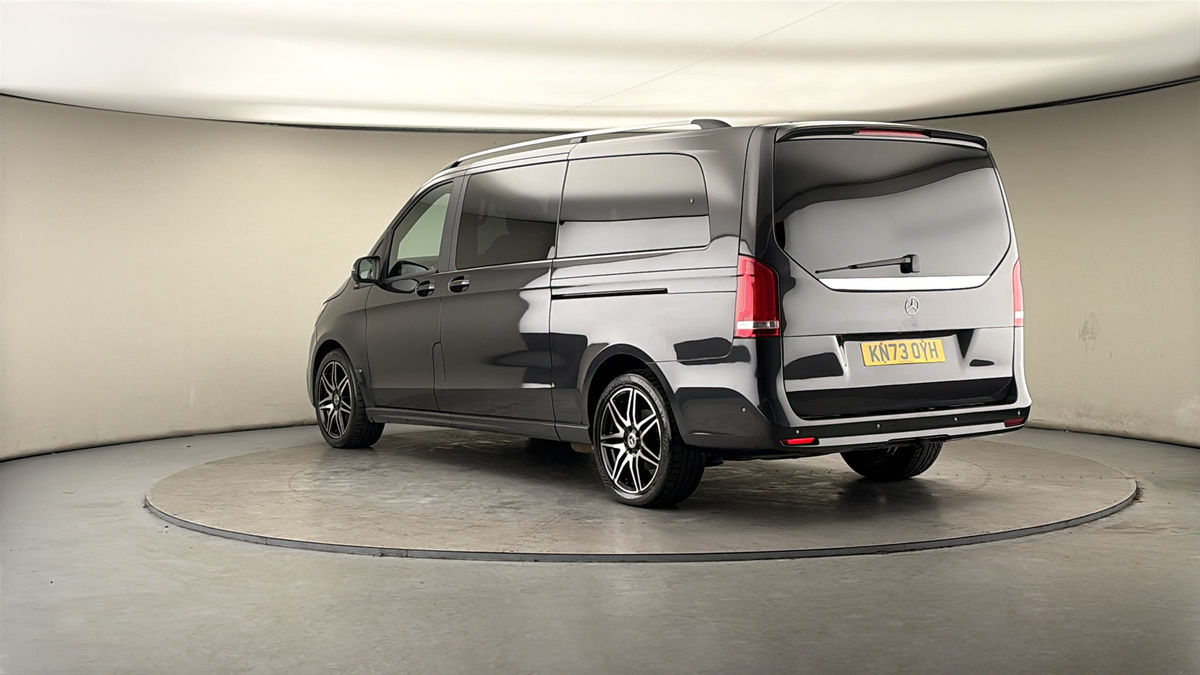 Mercedes-Benz V Class Image 2