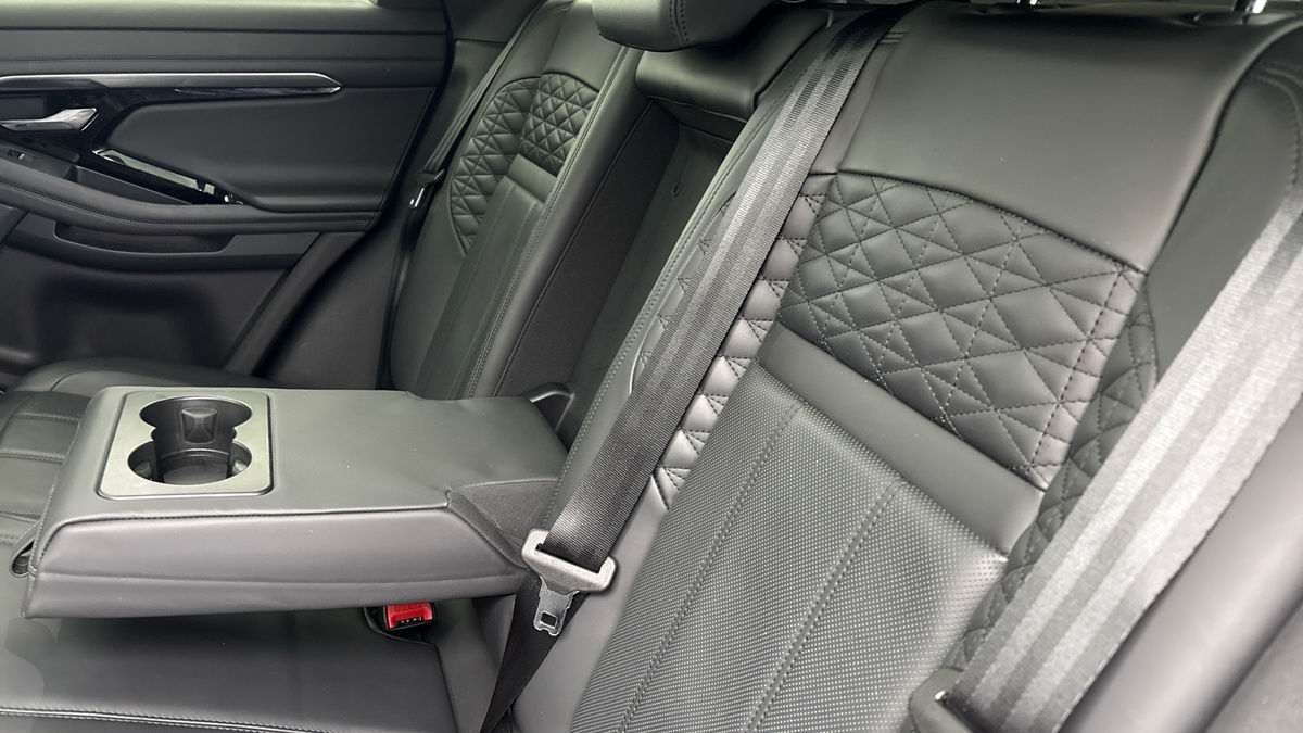 Land Rover Range Rover Evoque Image 9