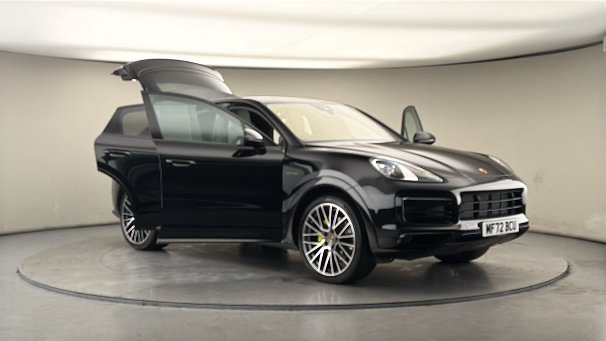 More views of Porsche Cayenne