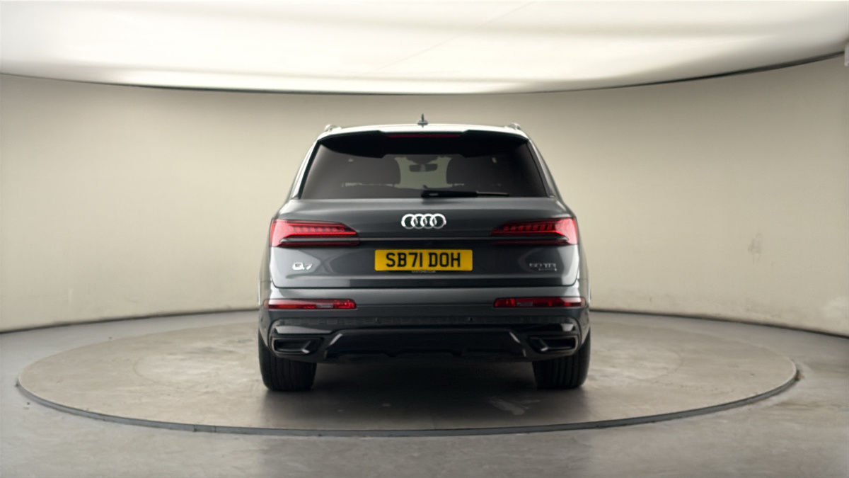 Audi Q7 Image 4