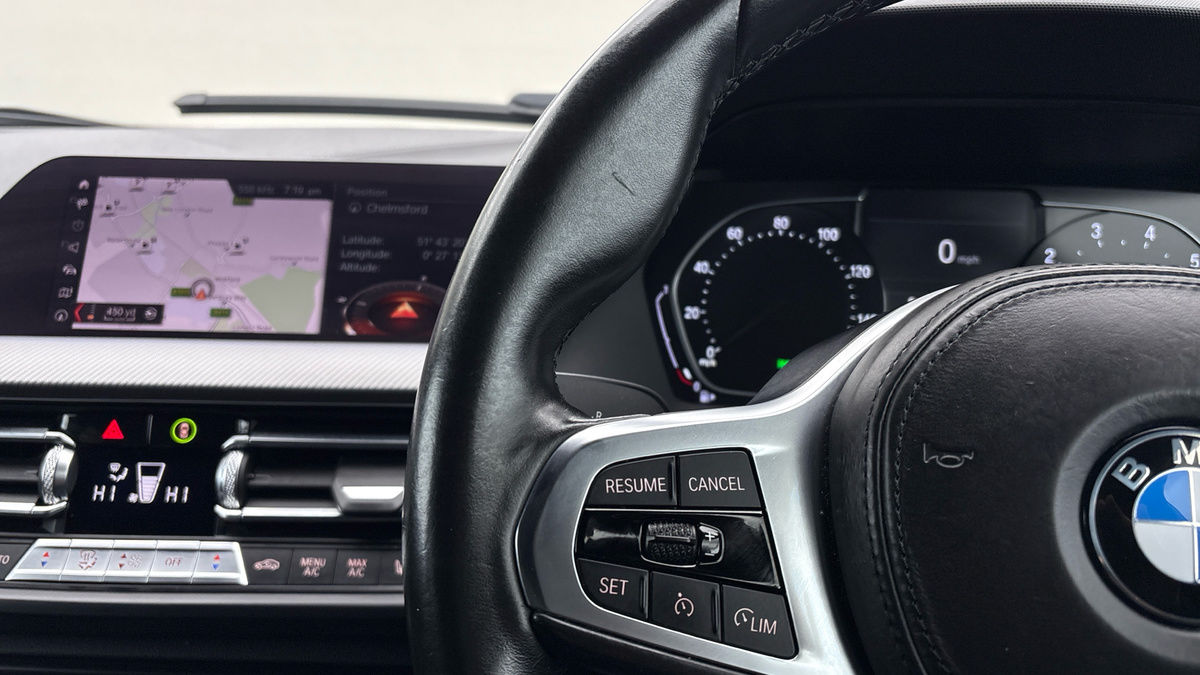 BMW 1 Series Image 13