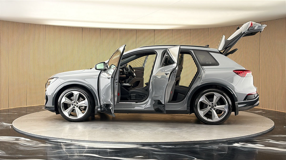 More views of Audi Q4 e-tron