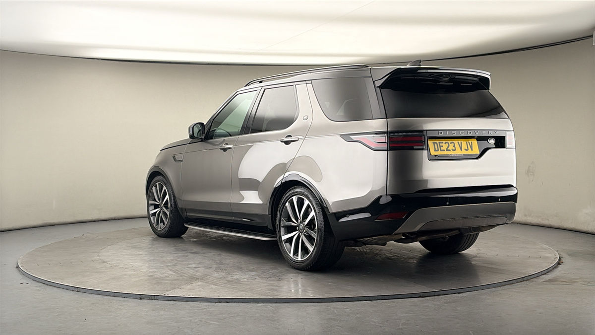 Land Rover Discovery Image 2