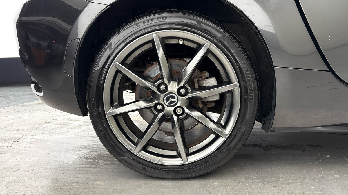 Mazda MX-5 RF Image 10