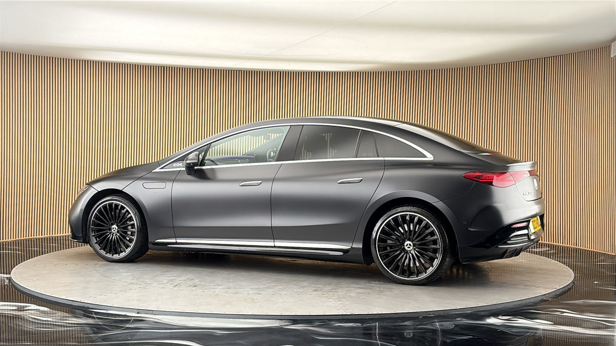 More views of Mercedes-Benz EQE