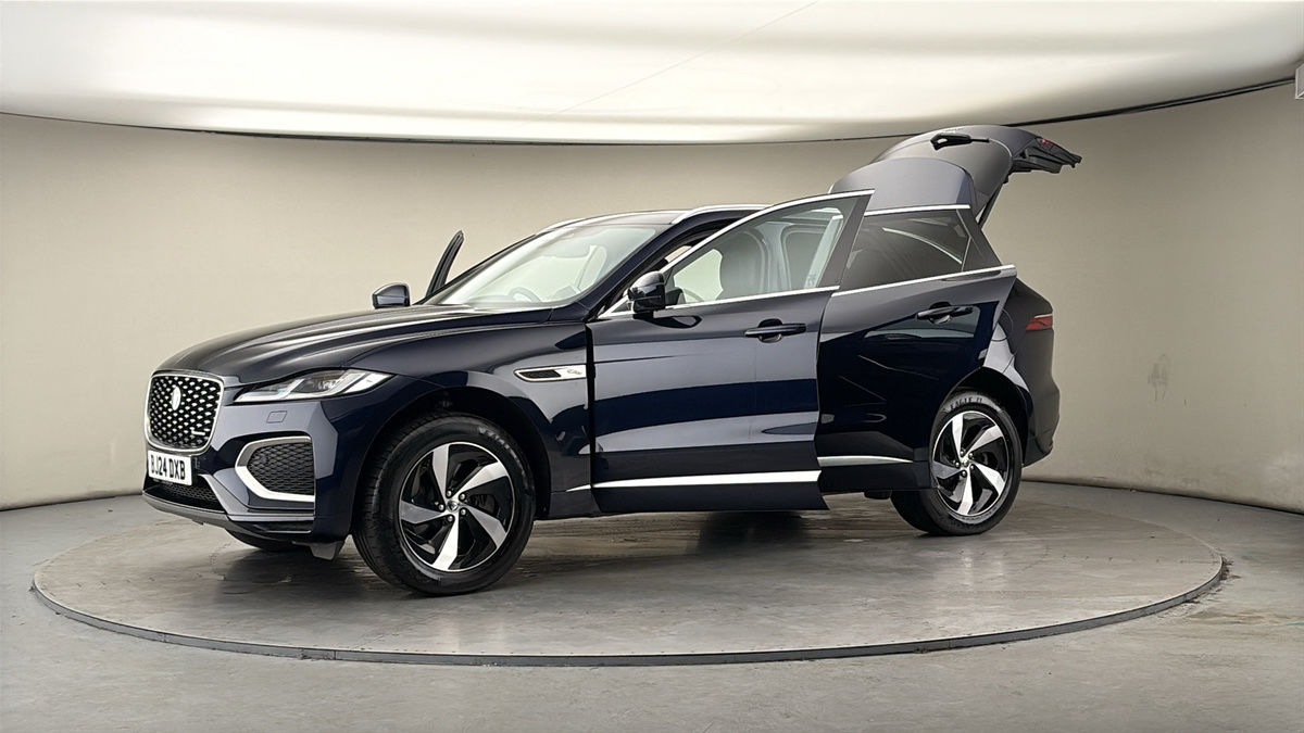 More views of Jaguar F-PACE