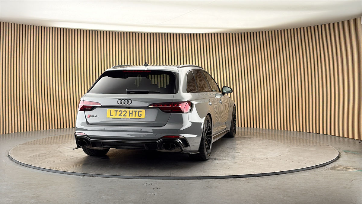 More views of Audi RS4 Avant