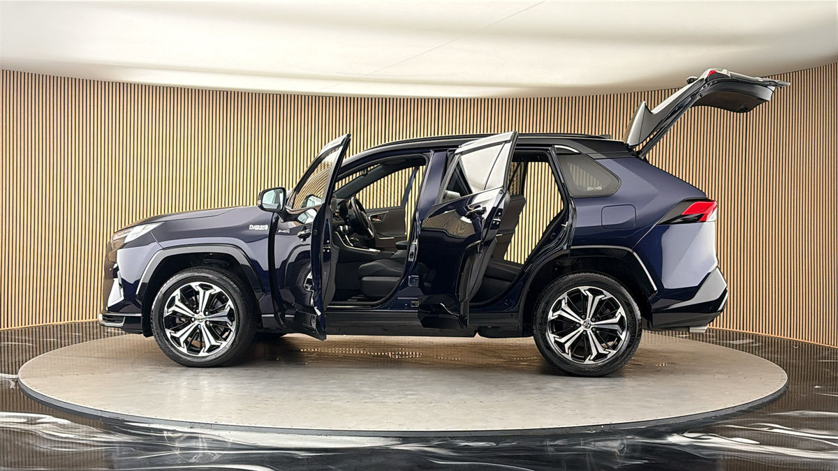 More views of Toyota RAV4