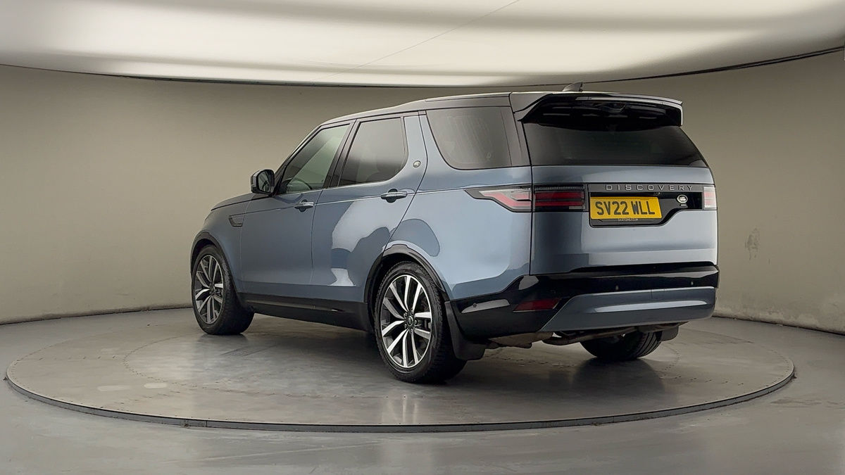 Land Rover Discovery Image 2