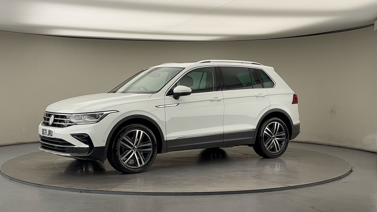 More views of Volkswagen Tiguan