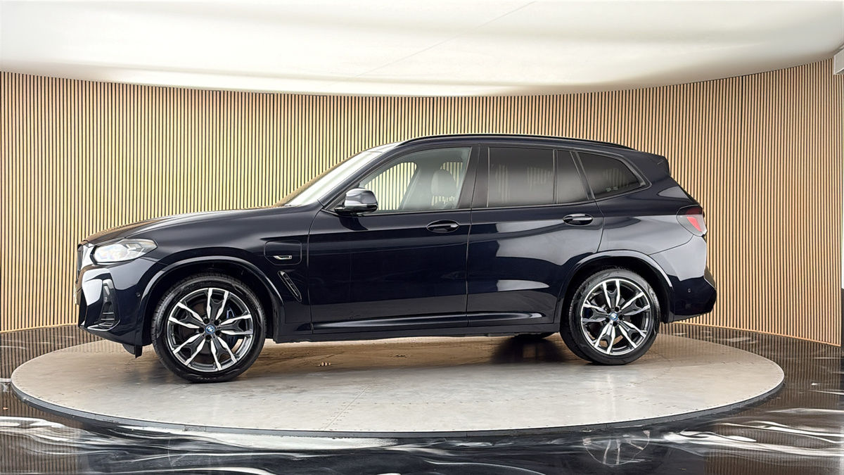More views of BMW X3