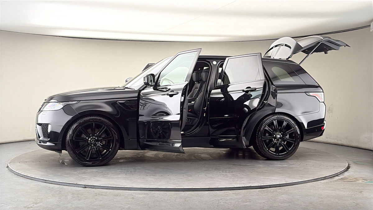 More views of Land Rover Range Rover Sport