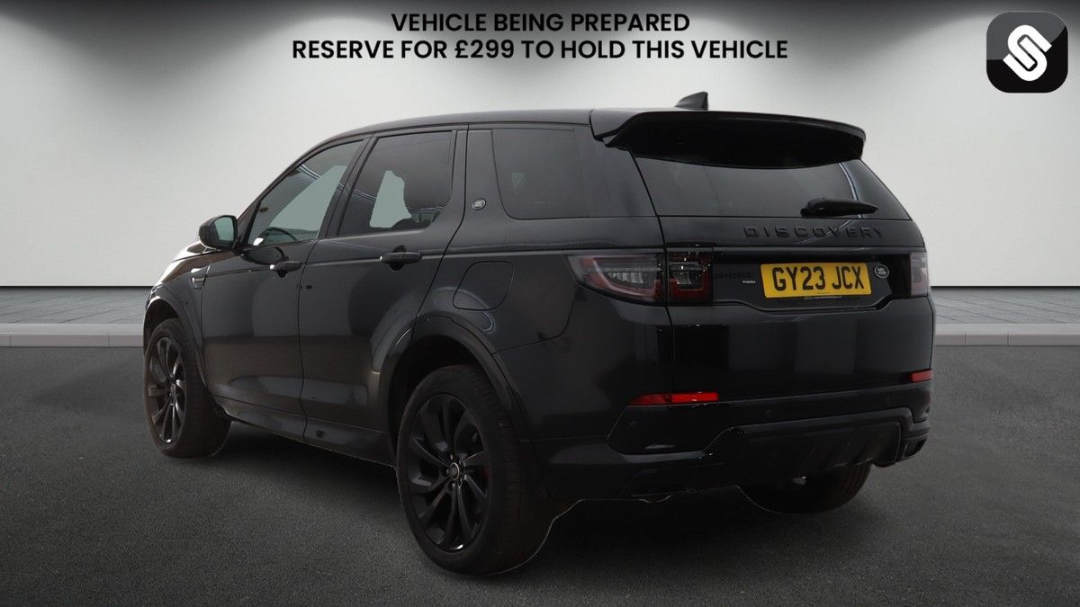 Land Rover Discovery Sport Image 3